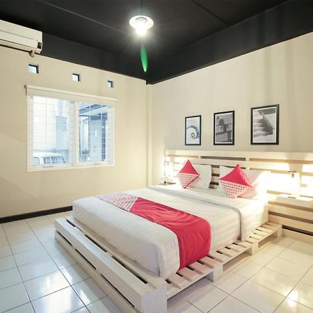 Oyo 260 Home 33 Bandung Zewnętrze zdjęcie